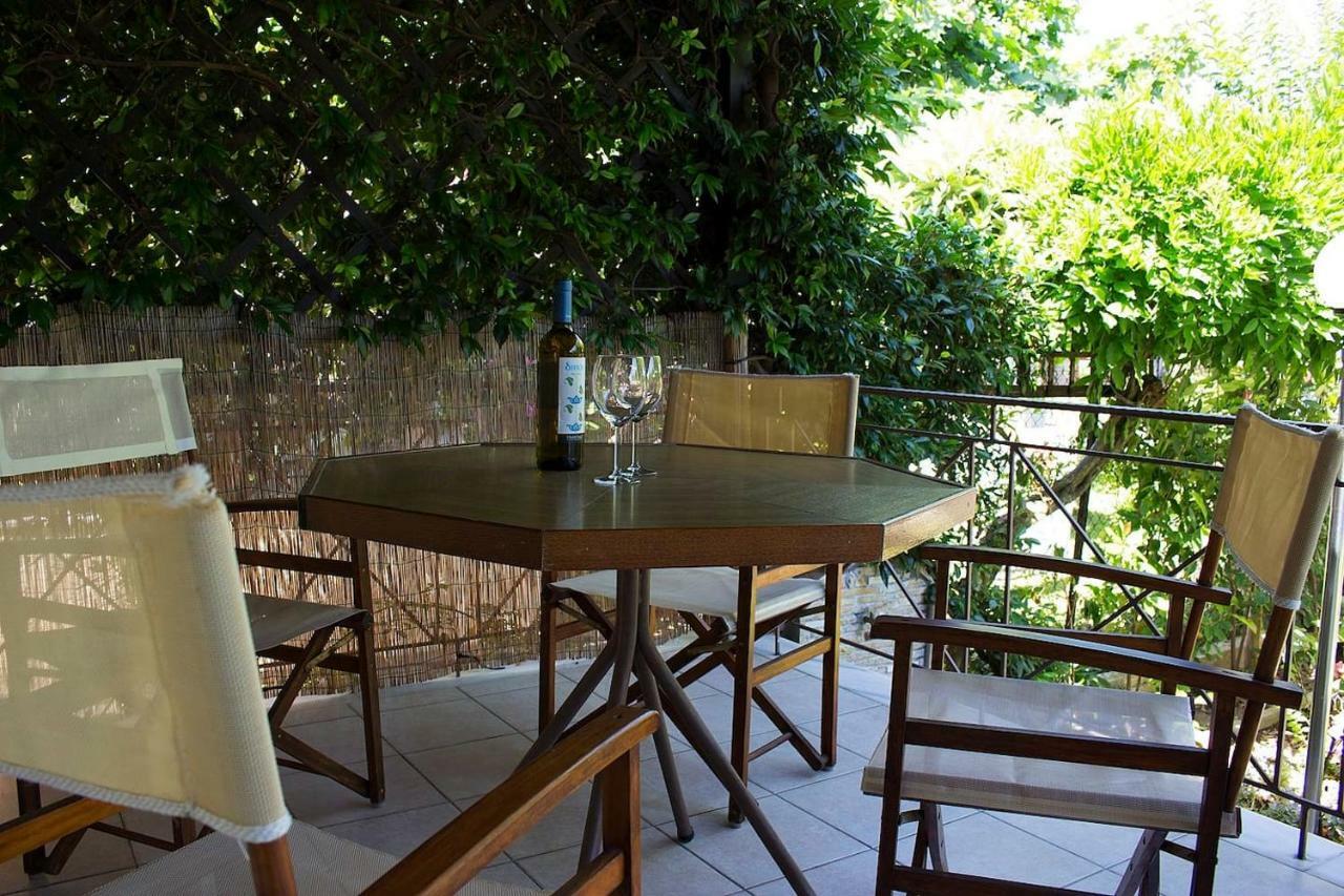 Giorgio Home - Amazing House 3Bd - 400M By The Sea Paralía Skotínis Bagian luar foto